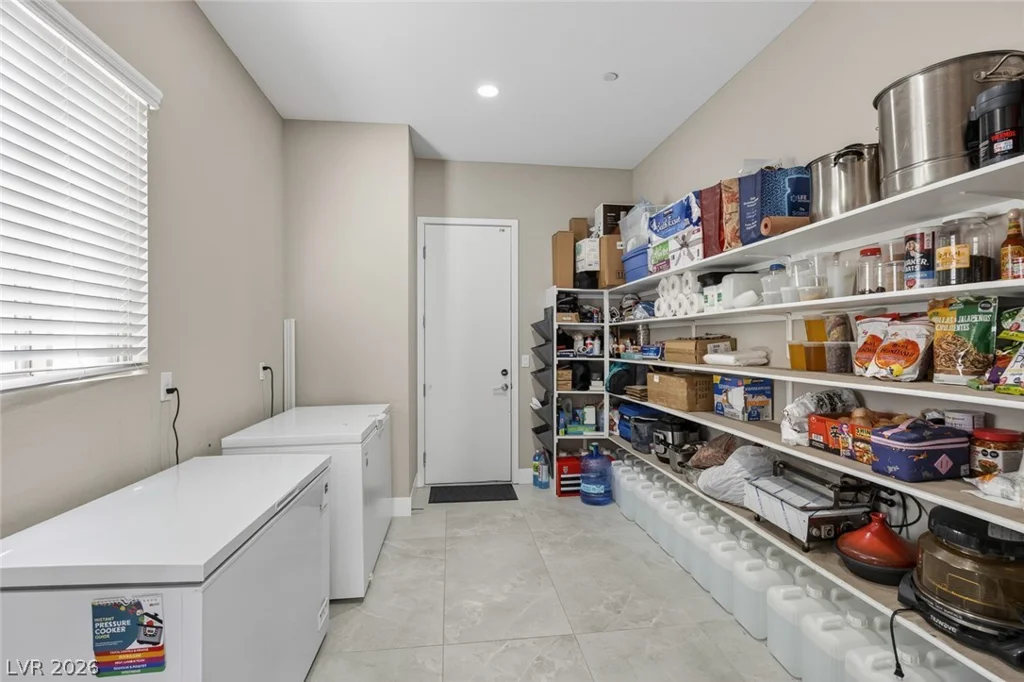 782 Glistening Light, Henderson, NV 89052
