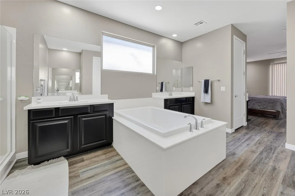 782 Glistening Light, Henderson, NV 89052
