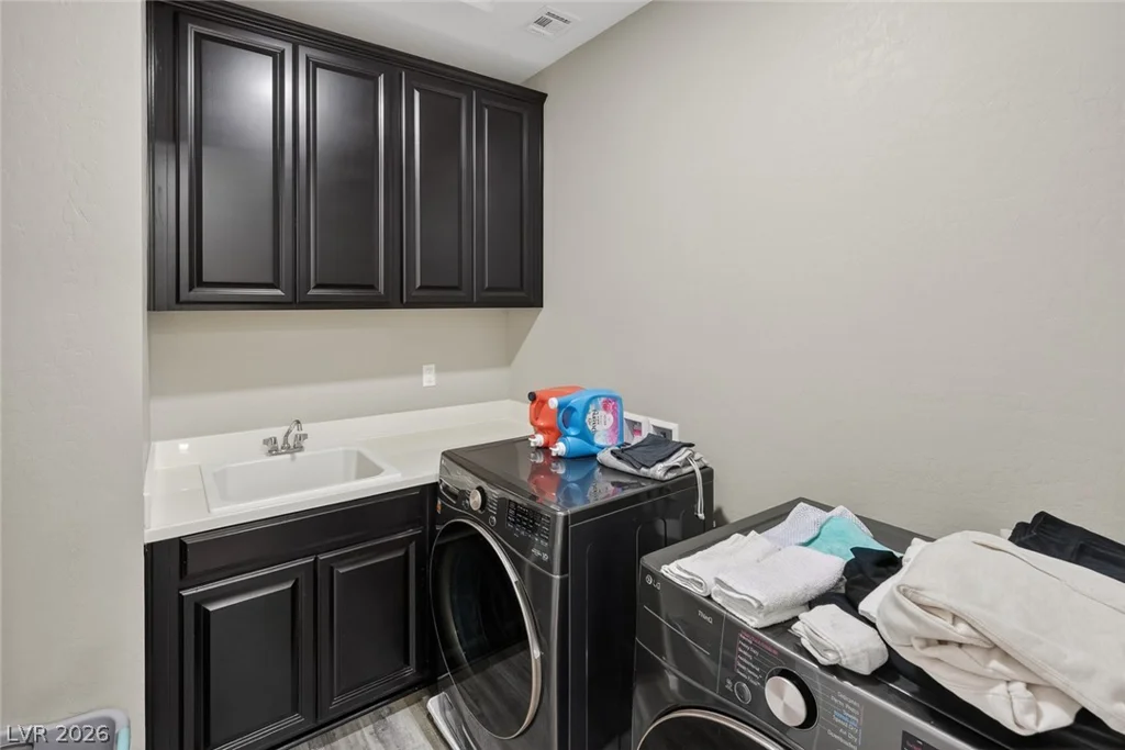 782 Glistening Light, Henderson, NV 89052