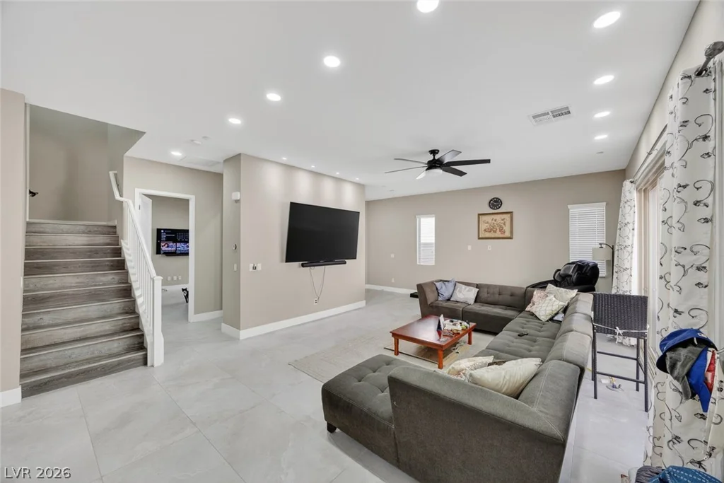 782 Glistening Light, Henderson, NV 89052