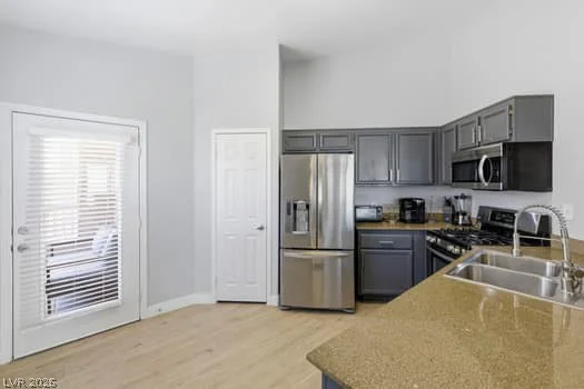 10550 Alexander, Las Vegas, NV 89129