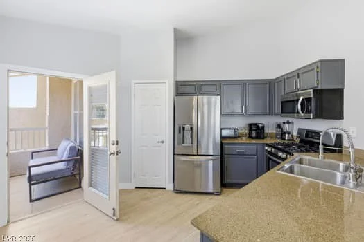 10550 Alexander, Las Vegas, NV 89129