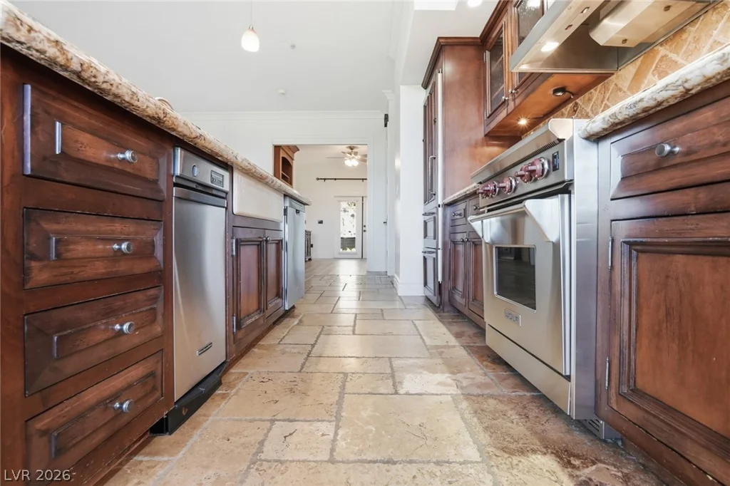 19 Strada Di Circolo, Henderson, NV 89011
