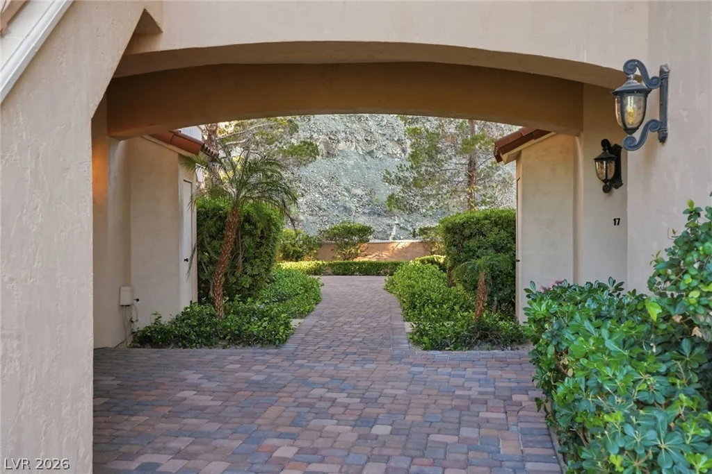 19 Strada Di Circolo, Henderson, NV 89011