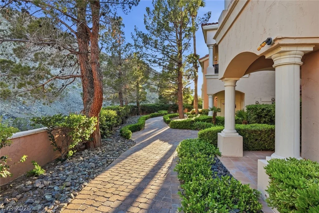 19 Strada Di Circolo, Henderson, NV 89011