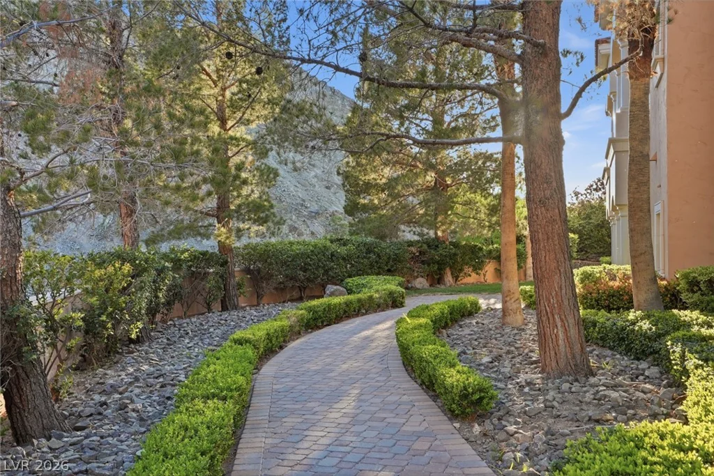 19 Strada Di Circolo, Henderson, NV 89011