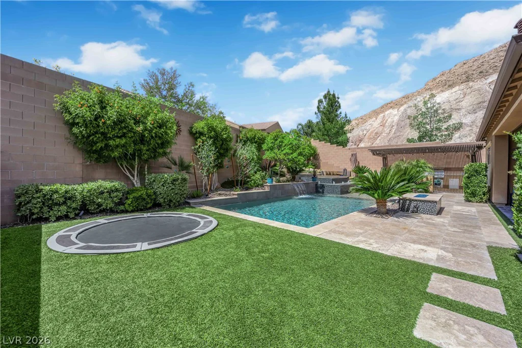 12637 Triangle Reef, Las Vegas, NV 89141