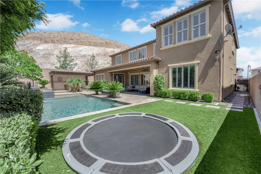 12637 Triangle Reef, Las Vegas, NV 89141