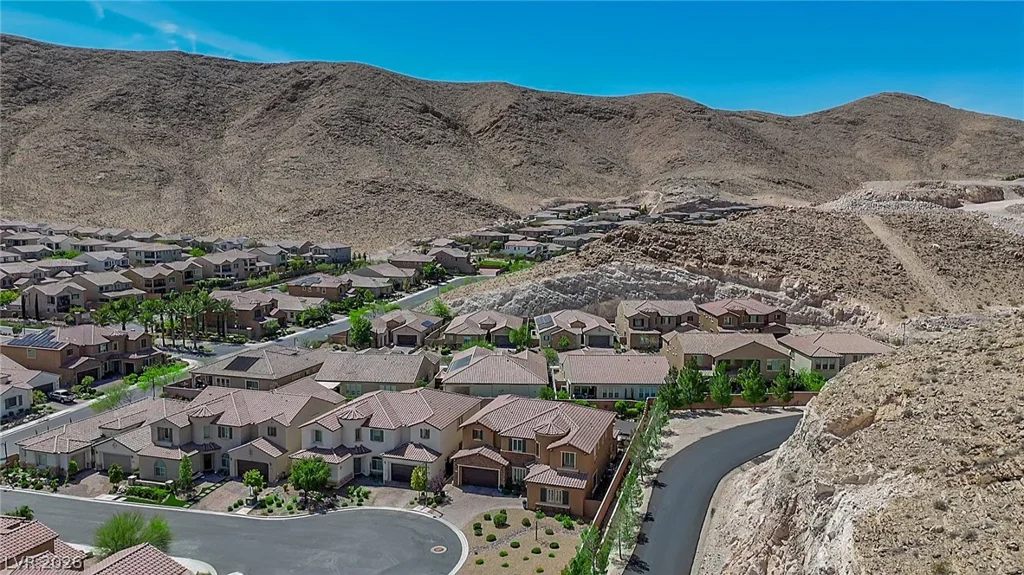 12637 Triangle Reef, Las Vegas, NV 89141