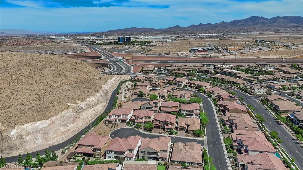 12637 Triangle Reef, Las Vegas, NV 89141