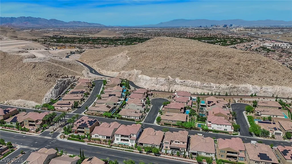 12637 Triangle Reef, Las Vegas, NV 89141