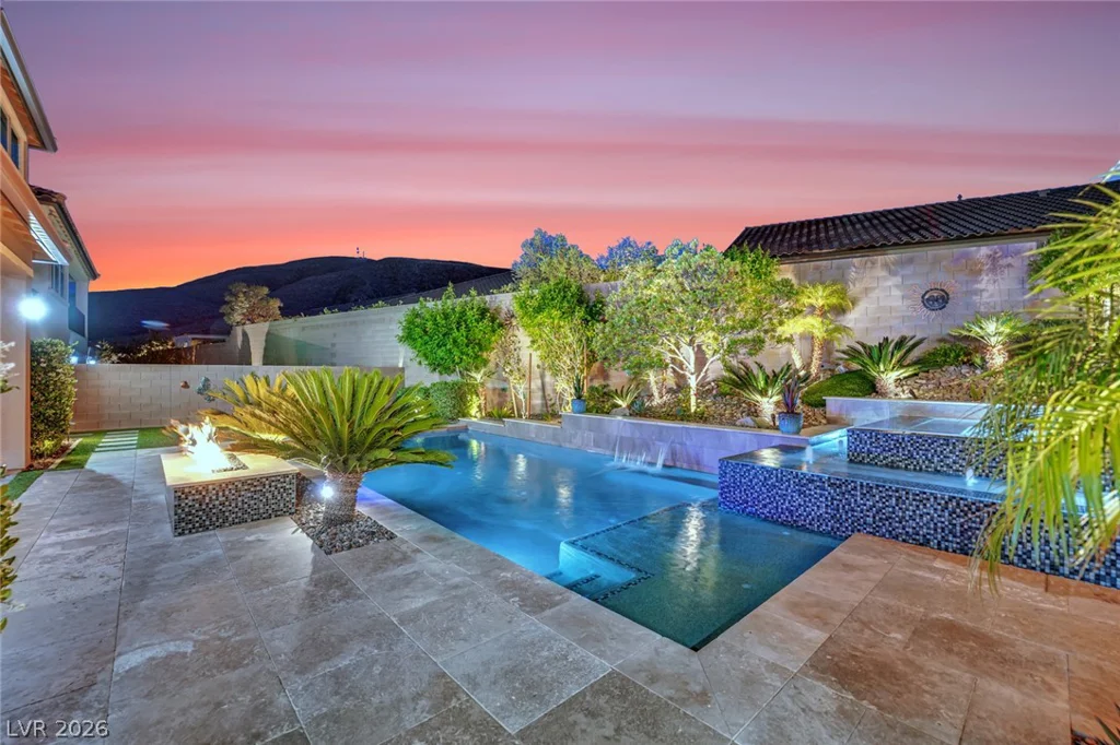12637 Triangle Reef, Las Vegas, NV 89141