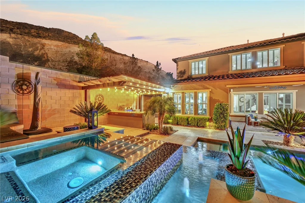12637 Triangle Reef, Las Vegas, NV 89141