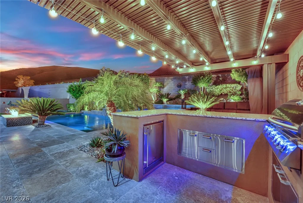12637 Triangle Reef, Las Vegas, NV 89141