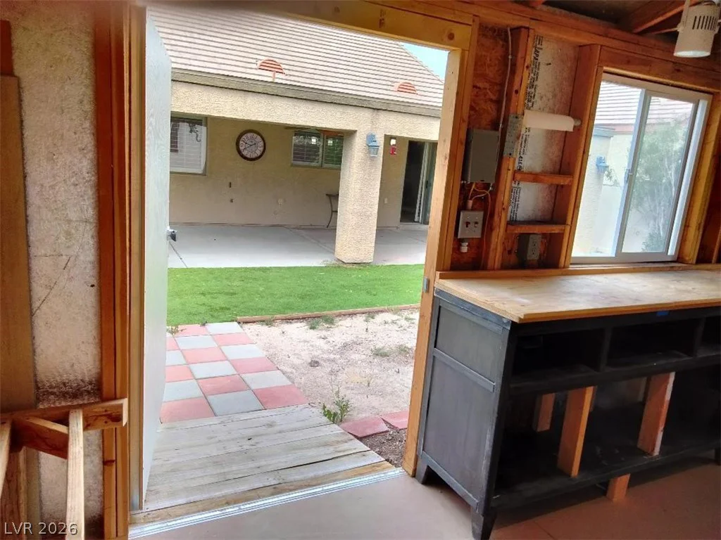 6444 Point Break, North Las Vegas, NV 89084