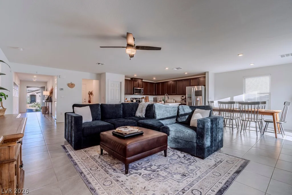 381 Bridal Veil Falls, Indian Springs, NV 89018