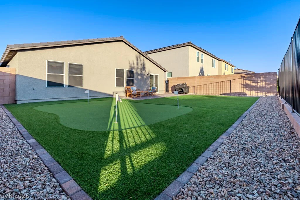 381 Bridal Veil Falls, Indian Springs, NV 89018