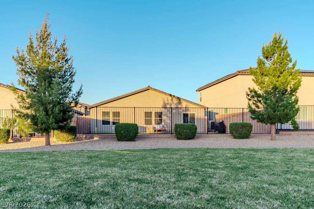381 Bridal Veil Falls, Indian Springs, NV 89018