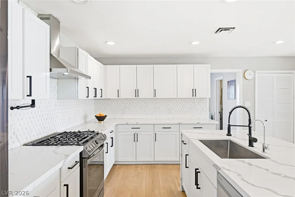 845 Kenny, Las Vegas, NV 89107