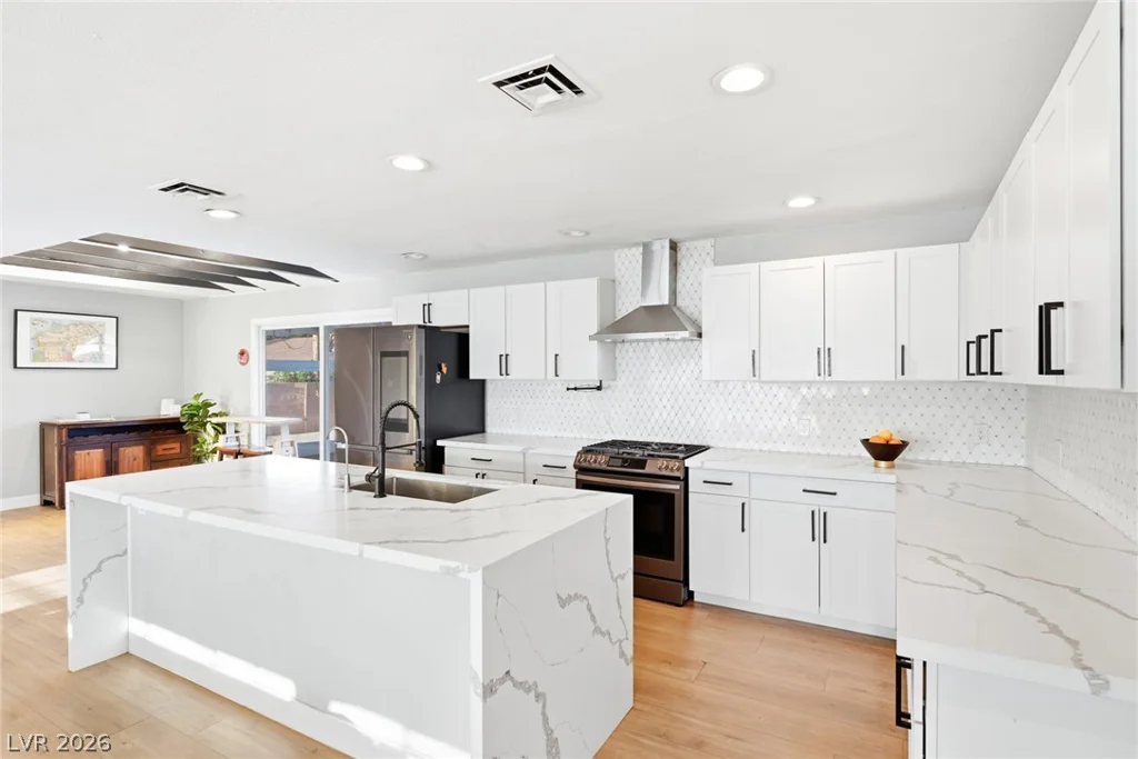845 Kenny, Las Vegas, NV 89107