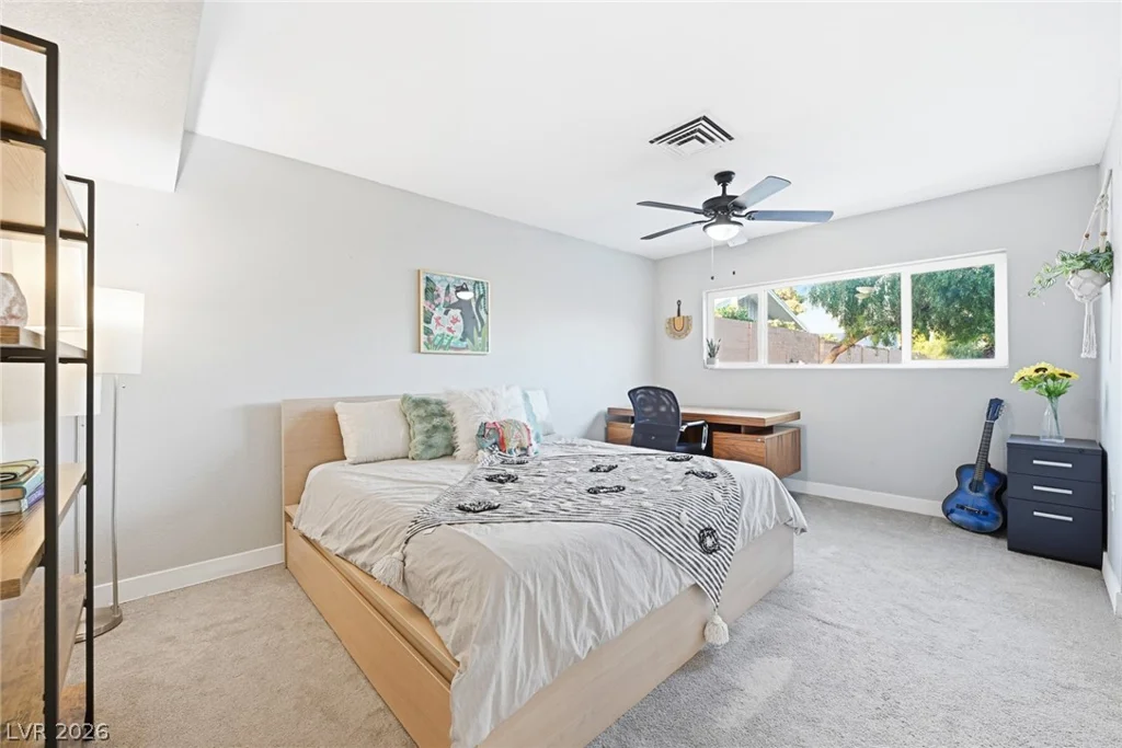 845 Kenny, Las Vegas, NV 89107