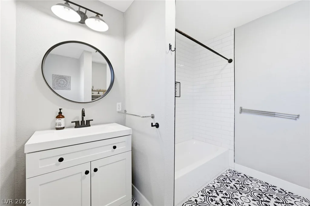 845 Kenny, Las Vegas, NV 89107