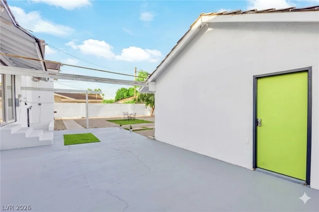 845 Kenny, Las Vegas, NV 89107