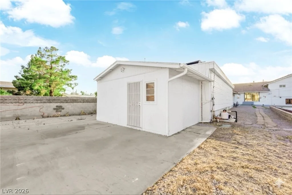 845 Kenny, Las Vegas, NV 89107