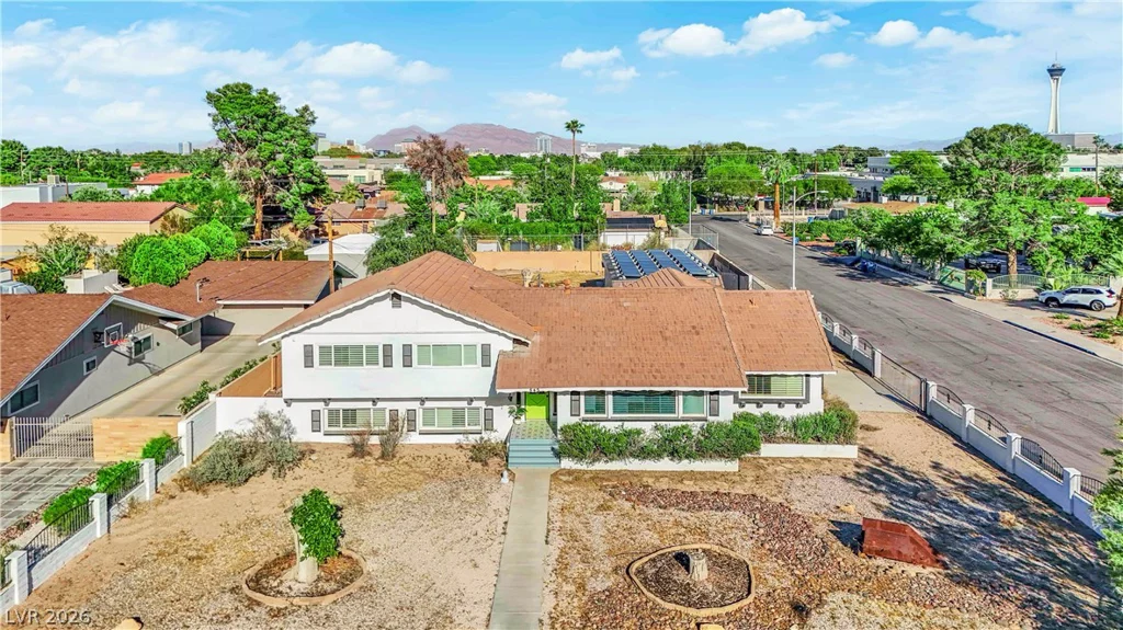 845 Kenny, Las Vegas, NV 89107