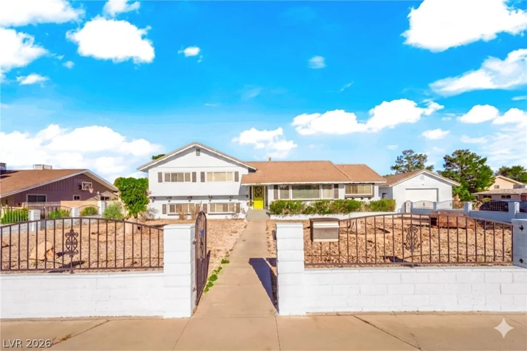 845 Kenny, Las Vegas, NV 89107