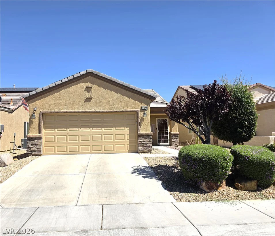 2376 Mourning Warbler, North Las Vegas, NV 89084