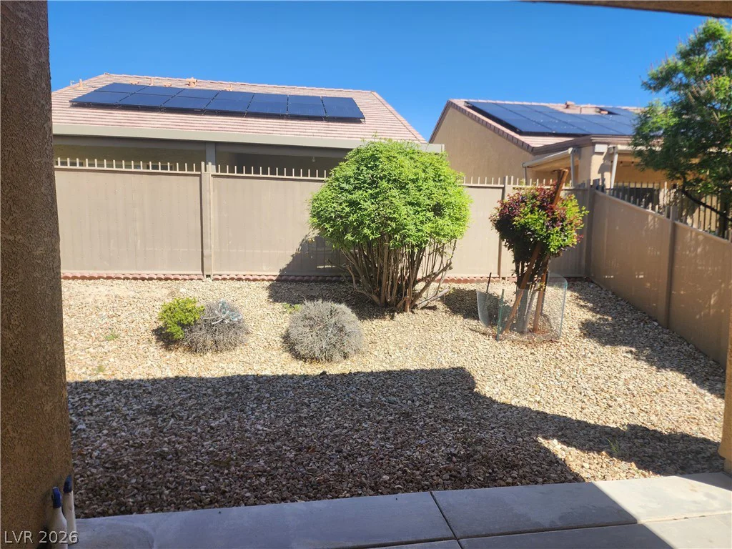 2376 Mourning Warbler, North Las Vegas, NV 89084