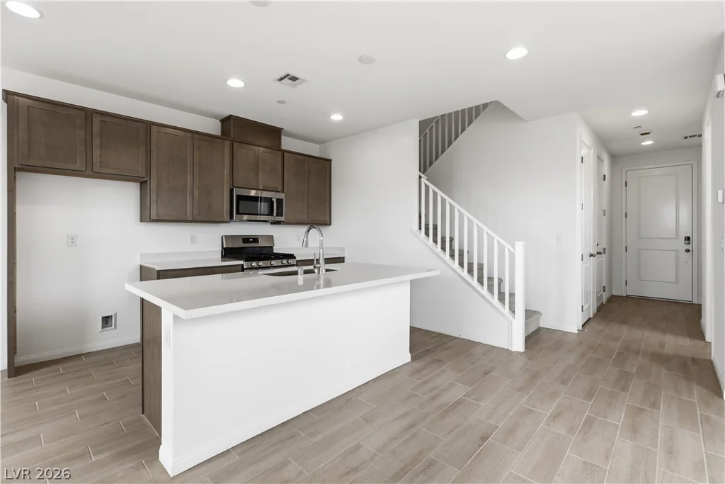 5322 Borra Hills, Las Vegas, NV 89148
