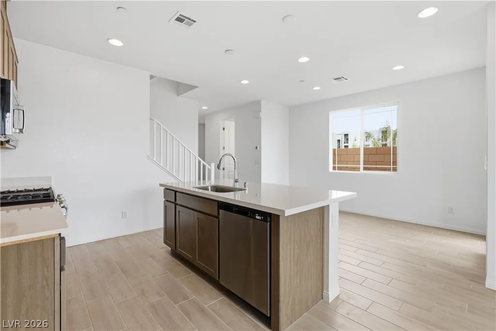 5322 Borra Hills, Las Vegas, NV 89148