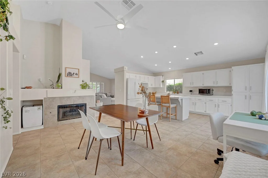 1304 Bainberry Ridge, Las Vegas, NV 89144