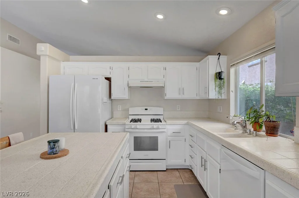 1304 Bainberry Ridge, Las Vegas, NV 89144