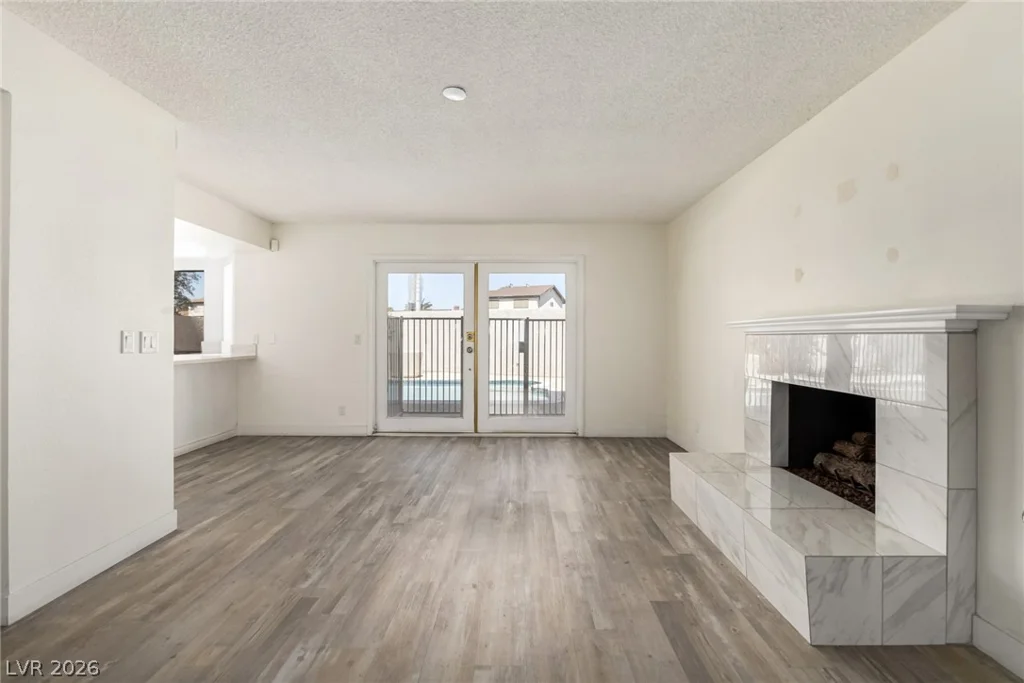 3709 Pamplona, Las Vegas, NV 89103