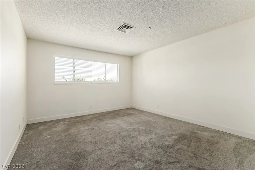 3709 Pamplona, Las Vegas, NV 89103