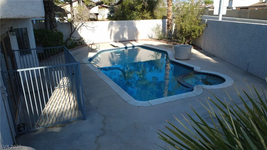 3709 Pamplona, Las Vegas, NV 89103
