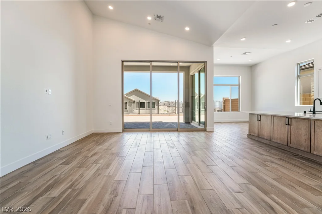 1060 Skyview Cove, Las Vegas, NV 89138