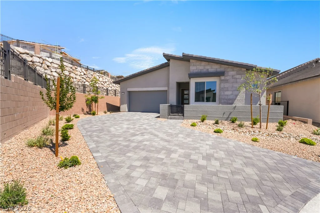 1060 Skyview Cove, Las Vegas, NV 89138