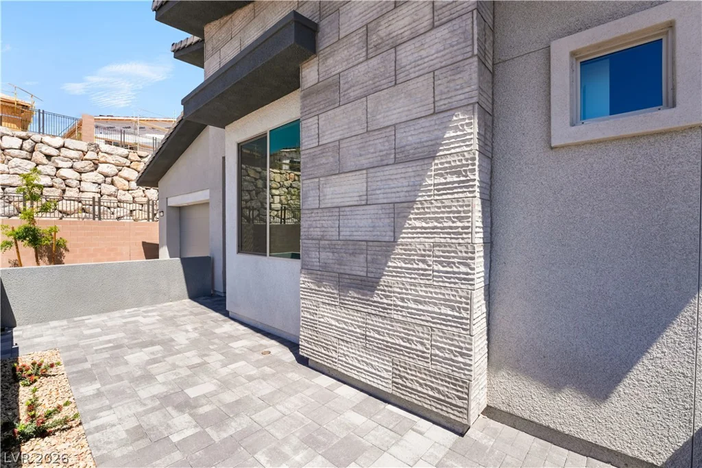 1060 Skyview Cove, Las Vegas, NV 89138