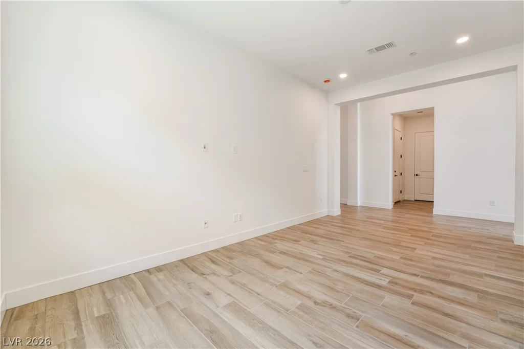 1060 Skyview Cove, Las Vegas, NV 89138