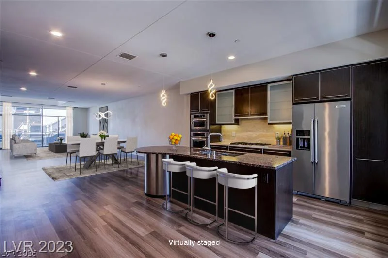 8925 Flamingo, Las Vegas, NV 89147