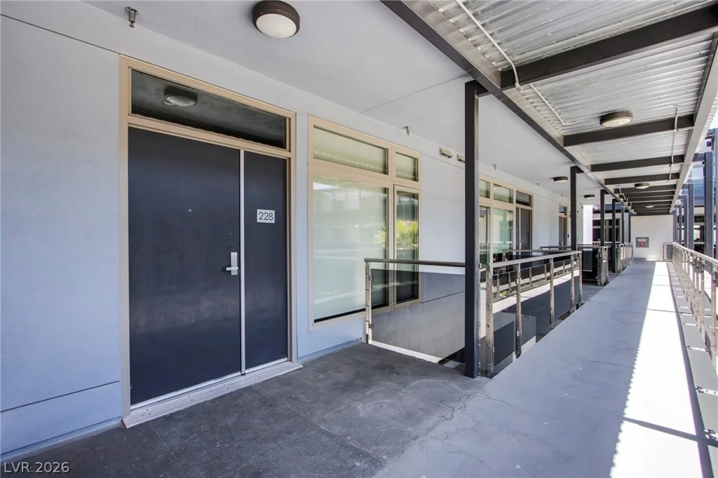 8925 Flamingo, Las Vegas, NV 89147
