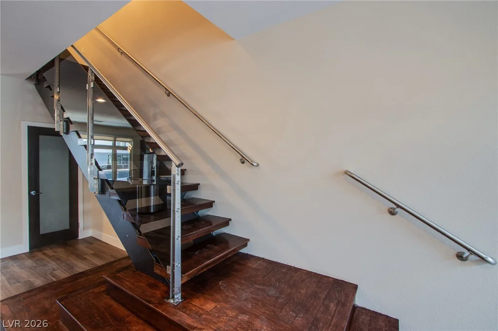 8925 Flamingo, Las Vegas, NV 89147