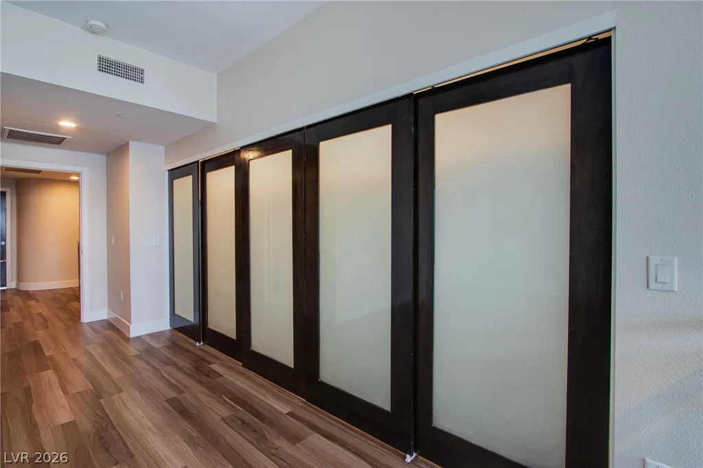 8925 Flamingo, Las Vegas, NV 89147