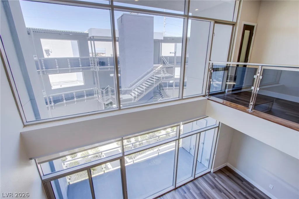 8925 Flamingo, Las Vegas, NV 89147