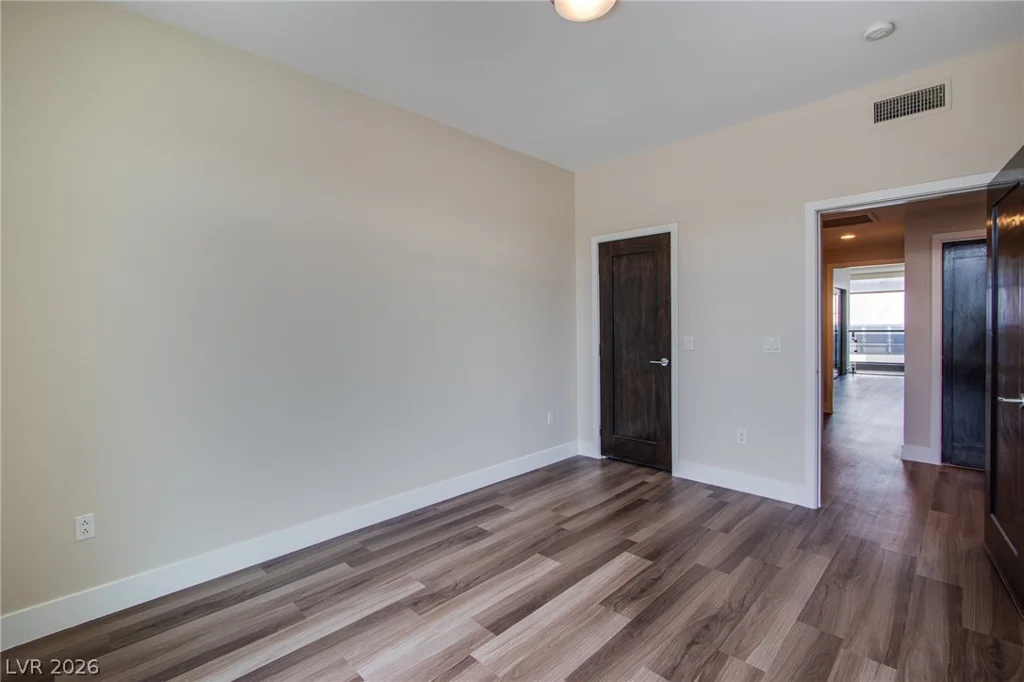 8925 Flamingo, Las Vegas, NV 89147