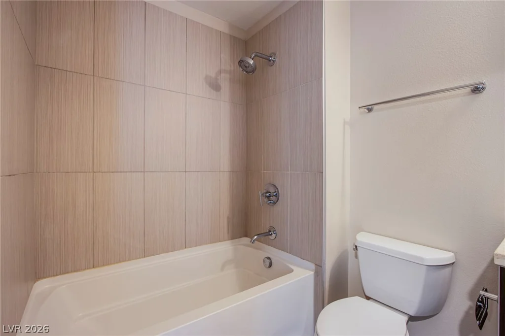 8925 Flamingo, Las Vegas, NV 89147